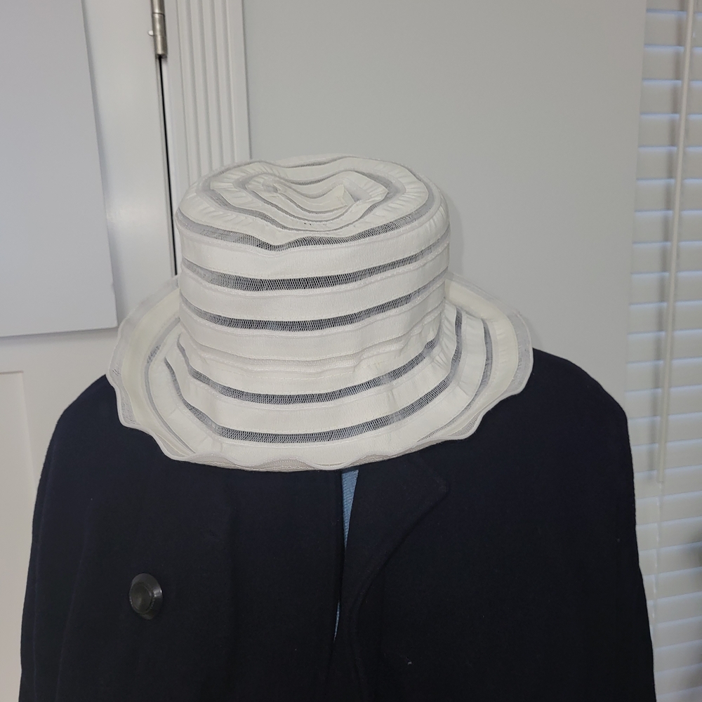 Nordstrom Black and White Striped Hat